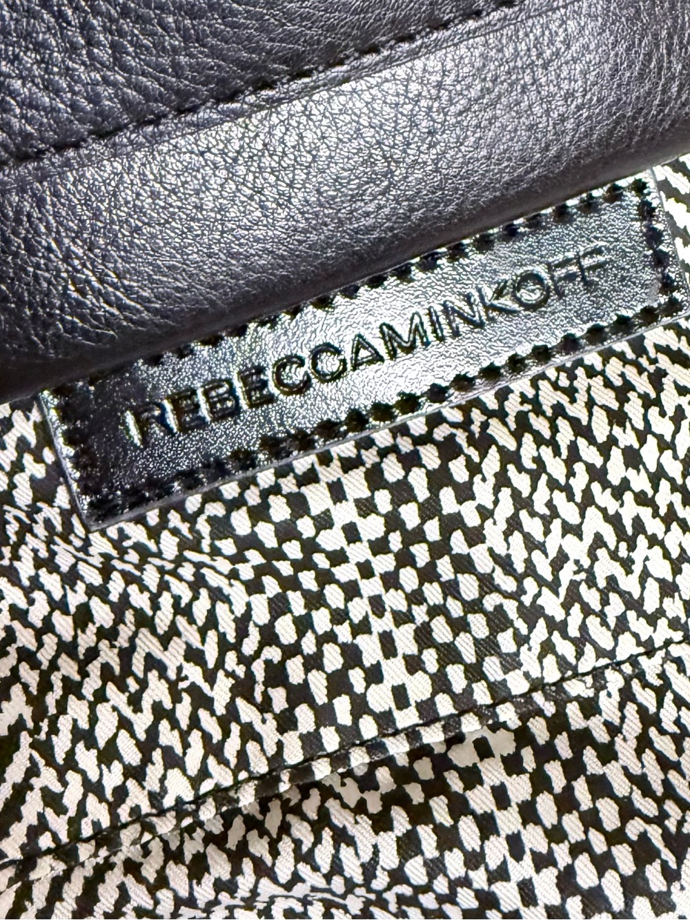 🆕 Rebecca Minkoff | Crosby Crossbody Bag Purse Clutch | Black Leather | Gold - Picture 15 of 16